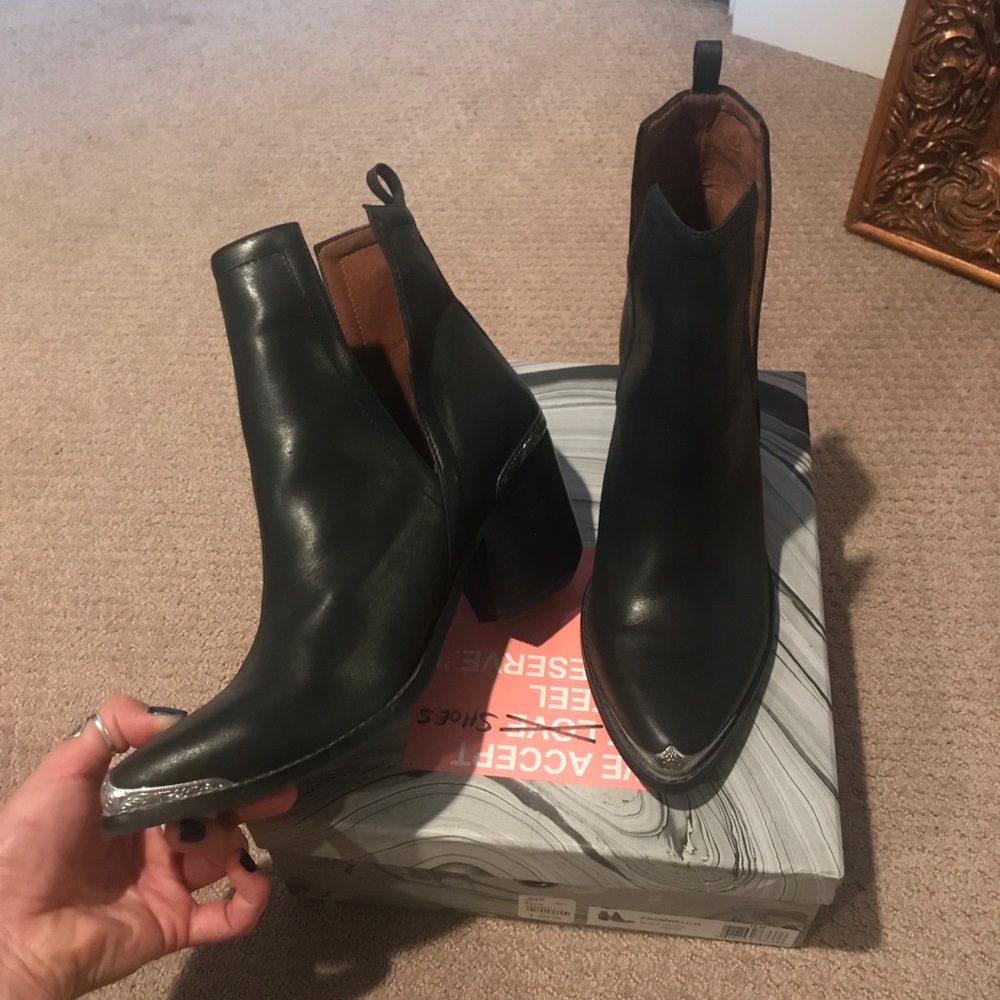 Jeffery Campbell Cromwell Leather booties